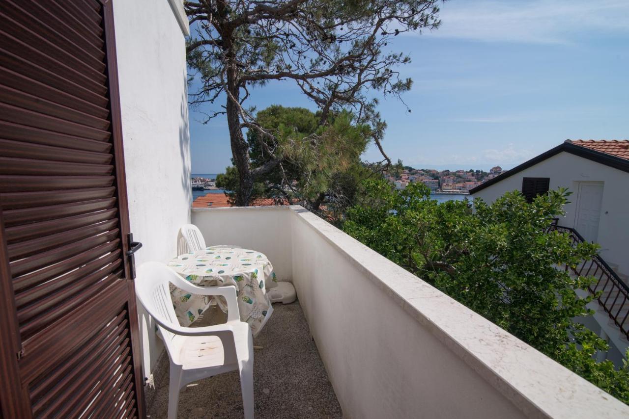 Nena Apartment Mali Losinj Exterior photo